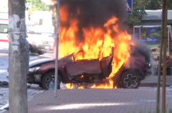 Автомобіль Павла Шеремета після вибуху