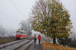 Хмарно, туман, але майже без опадів: прогноз погоди в Україні на 13 грудня