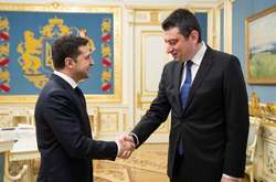 Президент Украины Владимир Зеленский провел встречу с премьер-министром Грузии Георгием Гахарией