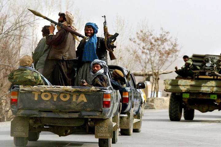 В Афганістані солдати розстріляли 25 колег і перейшли на бік «Талібану»