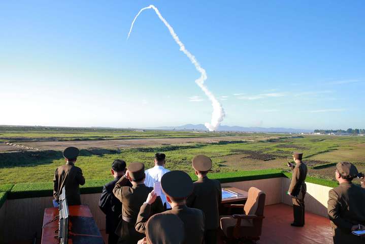 У Північній Кореї пояснили мету «дуже важливих» ракетних випробувань