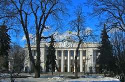 Нардепы хотят изменить рабочий график Рады на январь