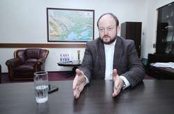 Державі треба швидко спродати усі заводи. В «Укрспирті» пояснили гостру потребу в приватизації