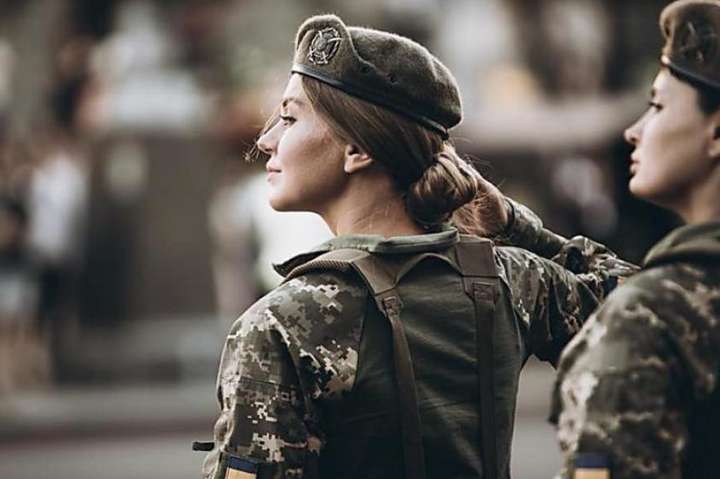 Вооруженные силы Украины состоят из женщин на 23%