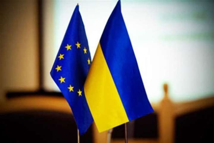 Европарламент намерен выделить на образование в Украине €210 млн