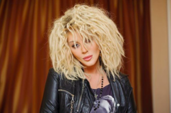 Ирина Билык опубликовала фото из домашнего архива