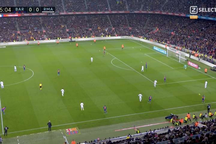 Каталонські сепаратисти ледь не зірвали матч «Барселона» - «Реал» (відео)