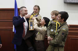 У Київраді засяяв Вифлеємський вогонь миру (фото)