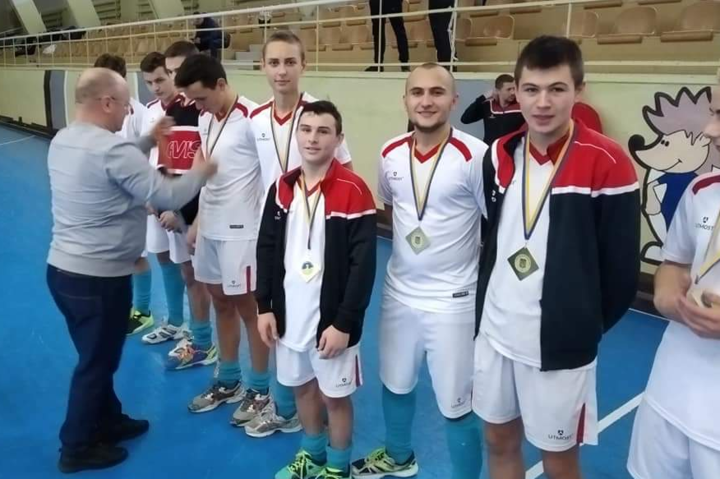 Юні вінничани вибороли перше місце на чемпіонаті України з хокею на траві