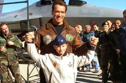 Недавно Арнольд посмотрел фильм ужасов «Дэниел ненастоящий»