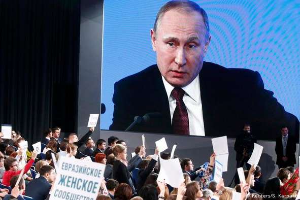 Журналисты подыгрывают шоу: репортер из ФРГ о пресс-конференциях Путина