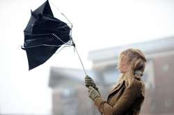 По всій Україні оголосили штормове попередження