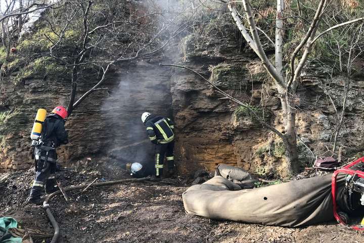 В Одесі під час гасіння пожежі в катакомбах знайшли тіло чоловіка