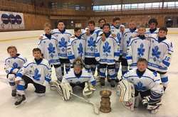 Юні хокеїсти школи «Сокола» 