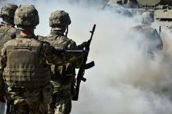 Окупанти на Донбасі стріляють із гранатометів