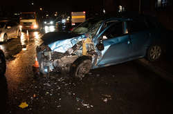 Після зіткнення з автобусом Mitsubishi ASX отримав серйозні пошкодження