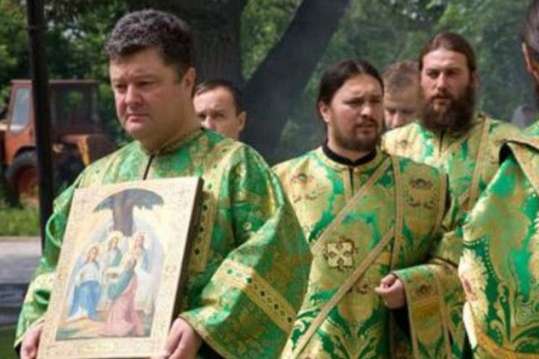 У Московській церкві помстилися Порошенку і розказали, яким він був вірянином