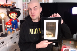 YouTube впервые вручил «золото» за комментарий: он набрал миллион лайков