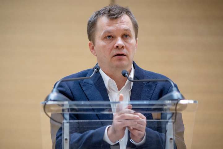 Міністр економіки Милованов назвав свою зарплату «неприйнятно маленькою»