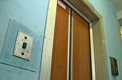 У столиці відремонтували ліфти із найбільш зношеним обладнанням