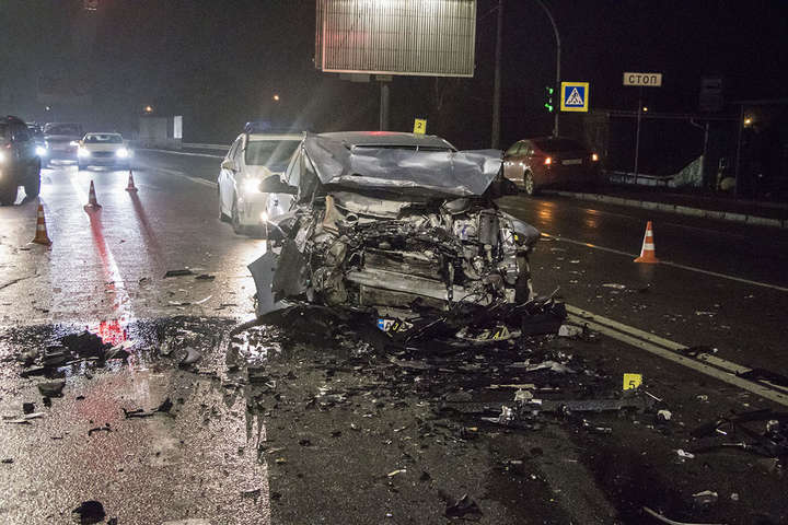 Смертельна ДТП на Столичному шосе: Hyundai лоб в лоб протаранив Opel (фото)