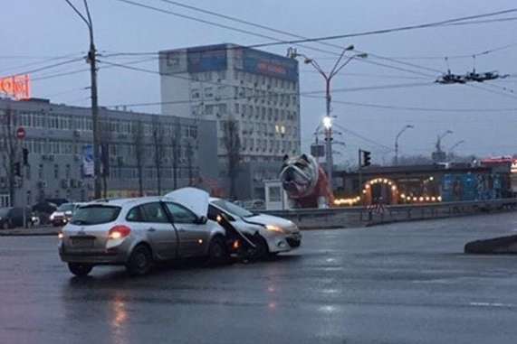 Минулої доби у Києві сталося майже 140 ДТП