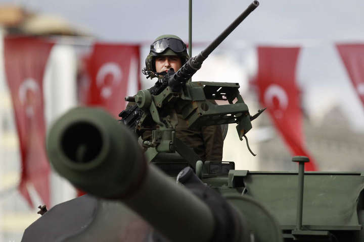 Лівія запросила у Туреччини військову підтримку «з повітря, землі і моря»