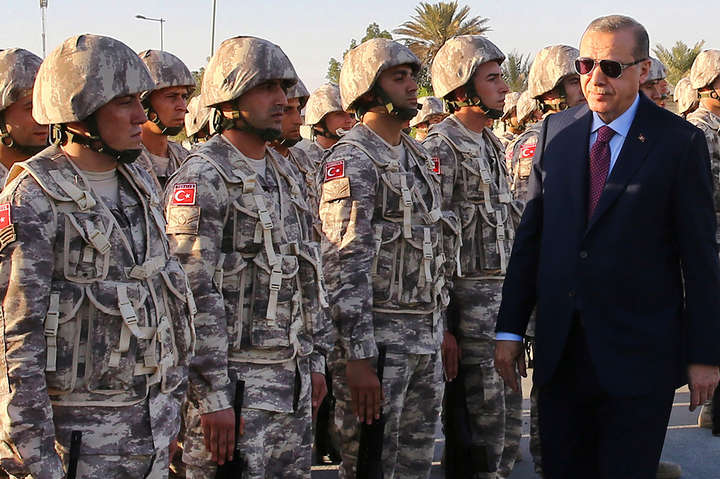 Ердоган готовий ввести турецькі війська у Лівію