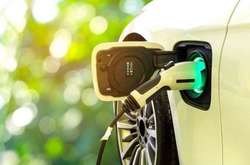 Якщо на місці для електрокара припаркується бензиновий автомобіль, то порушник спачуватиме штраф 20-30 неоподатковуваних мінімумів або 340-510 грн.