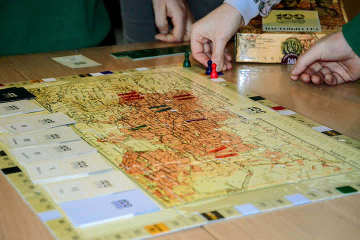Український інститут нацпам’яті хоче вчити українців історії за допомогою ігор