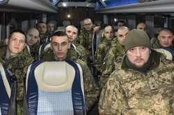 Лікарі у Феофанії розповіли про стан звільнених бранців