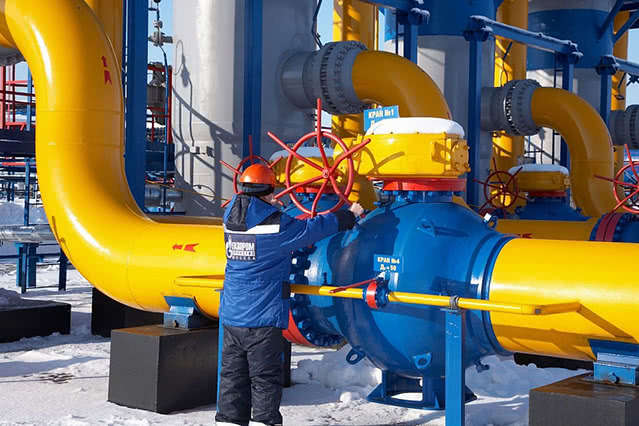 Новий транзитний договір підписано. Про що Україна домовилась з «Газпромом»: усі деталі