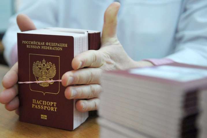 У МВС Росії заявили, що майже 200 тис. жителів ОРДЛО отримали російські паспорти