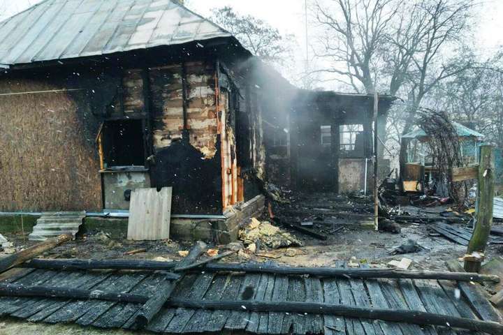 Нове десятиліття в Україні розпочалося жахливою звісткою: на пожежах загинули 15 людей