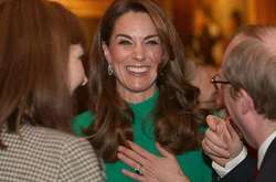  Дети герцога и герцогини будут плавать в океане, строить песчаные замки и гулять на природе 
  