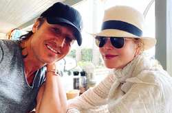 Николь Кидман умилила сеть чувственными фото с мужем на отдыхе