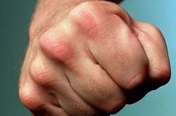 У Кривому Розі троє п'яних молодиків забили до смерті охоронця ринку