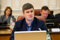 Стало відомо, скільки міністр цифрової трансформації заробив за три місяці