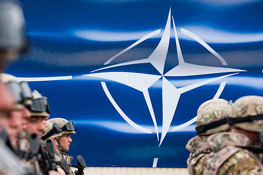 НАТО і Швеція призупиняють тренувальну місію в Іраку