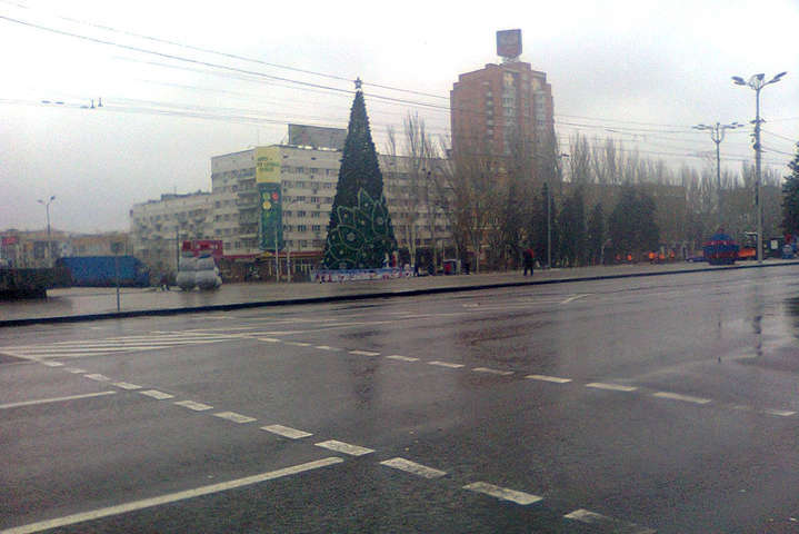 В сети опубликовали фото «радостного» посленовогоднего Донецка