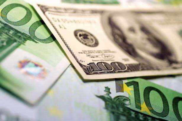 Стало відомо, в якій валюті українці бажають зберігати заощадження (дослідження)