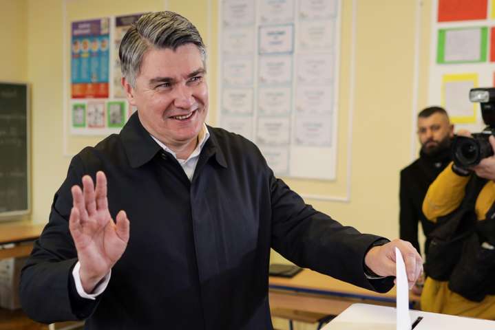 Другий тур президентських виборів у Хорватії: перемагає кандидат від соціал-демократів