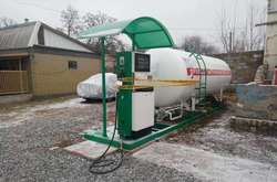 За три тижні в Україні закрили 439 нелегальних АЗС