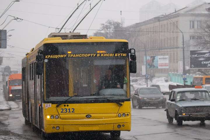 На Різдво у Києві обмежать рух транспорту