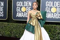 «Золотой глобус – 2020»: как выглядели звезды на красной дорожке (фото)