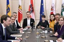 В Австрії сформували уряд без партії проросійських ультраправих