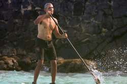  Новый год Барак проводит на Гавайях 
  