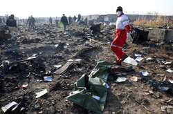 Авіакатастрофа в Ірані: Посольство України прибрало з сайту інформацію про «версія теракту виключається»