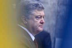 Порошенко висловив співчуття рідним загиблих в авіакатастрофі літака МАУ в Ірані 