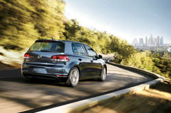 В Україні продажі старих автомобілів за рік збільшилися у 3,5 рази 